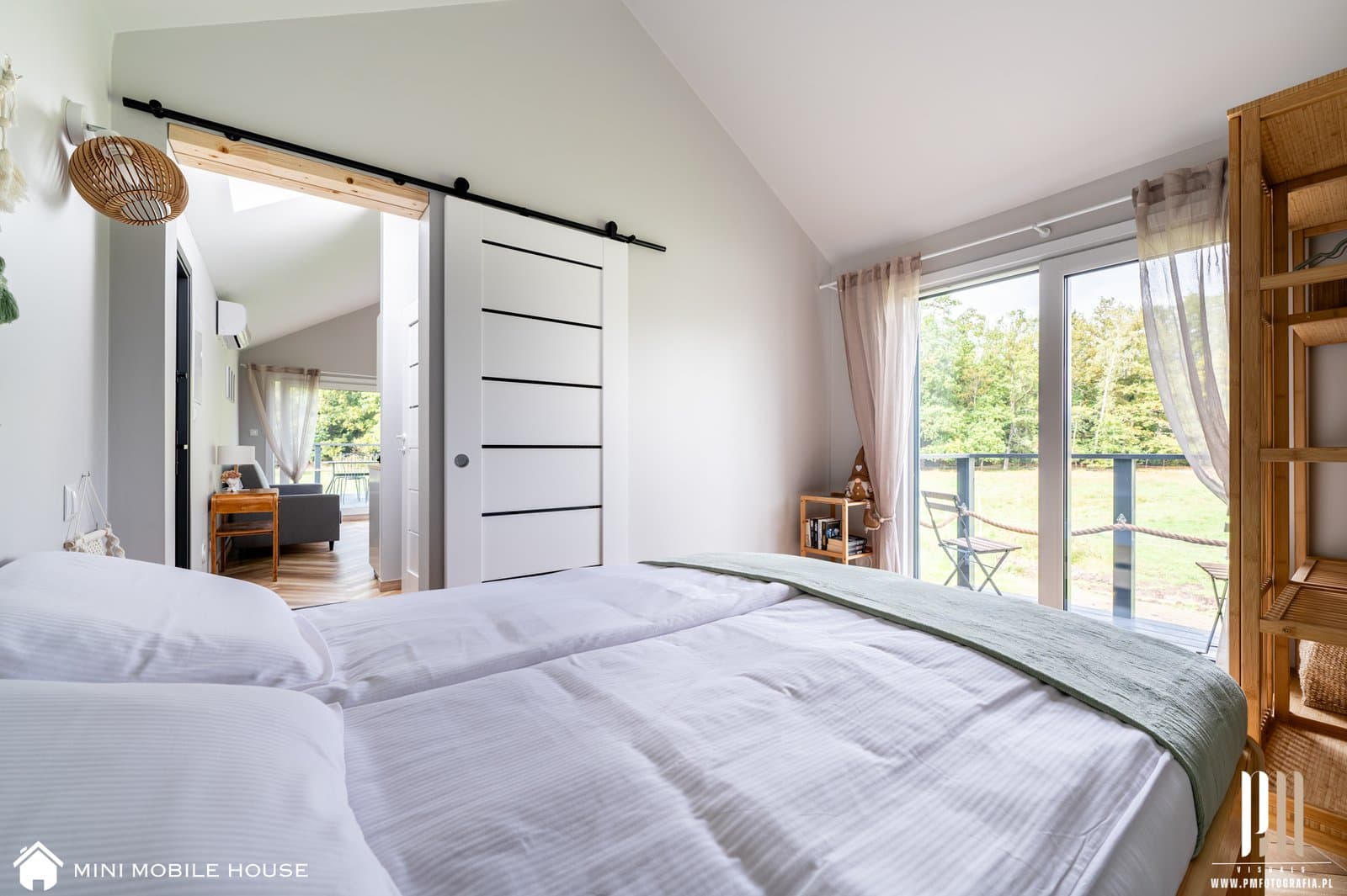 Domy mobilne MiniMobileHouse - produkcja Strefa Drewna Karpniki (11)