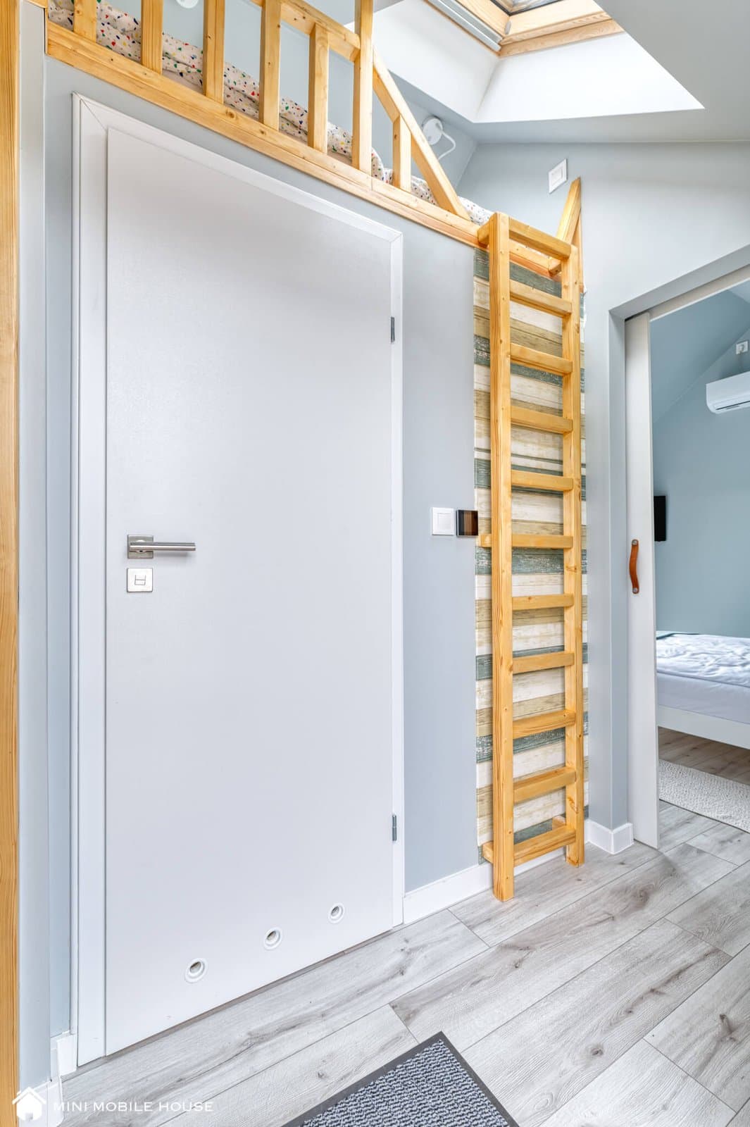 Domy mobilne MiniMobileHouse - produkcja Strefa Drewna Karpniki (112)