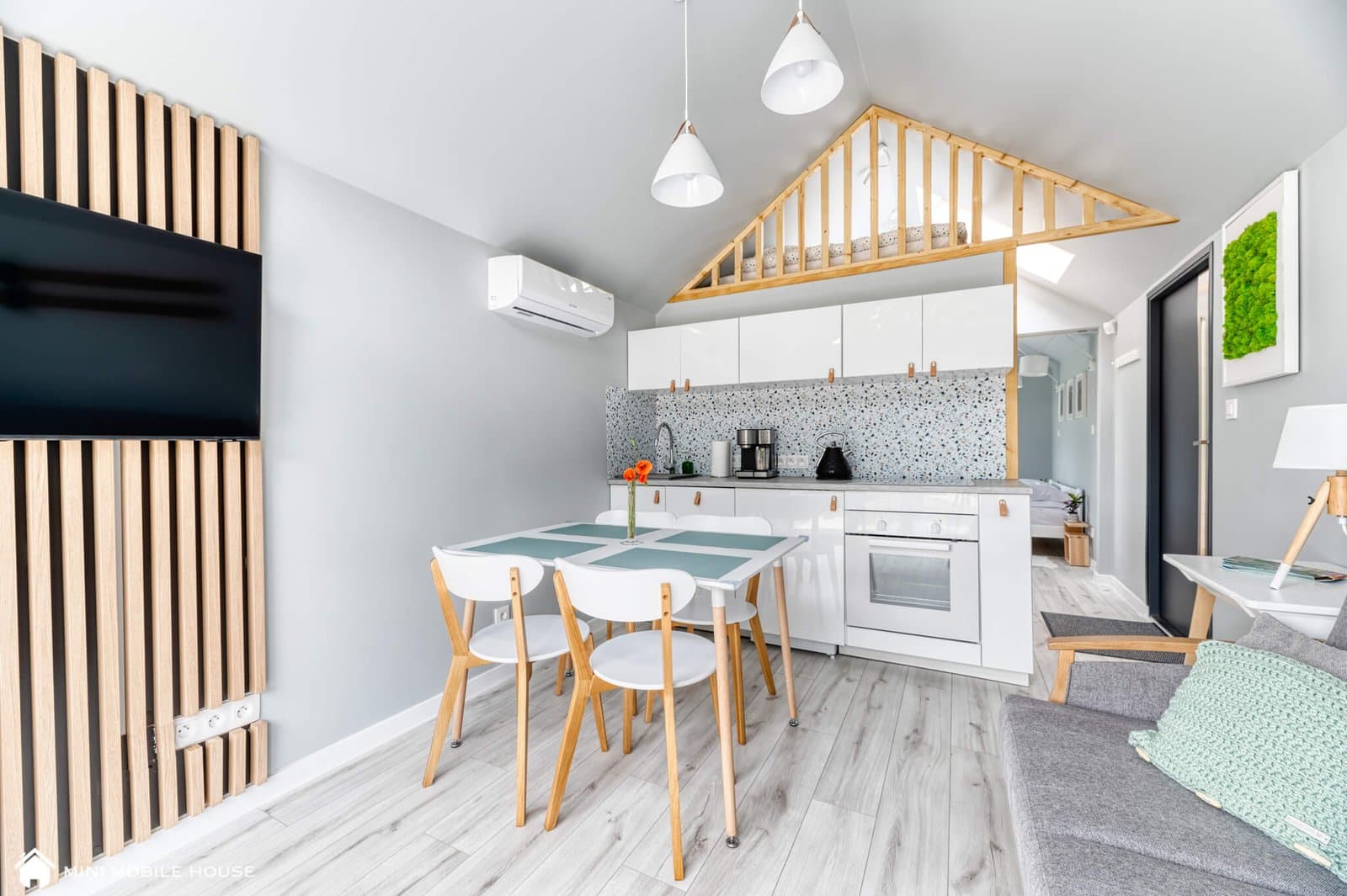 Domy mobilne MiniMobileHouse - produkcja Strefa Drewna Karpniki (122)