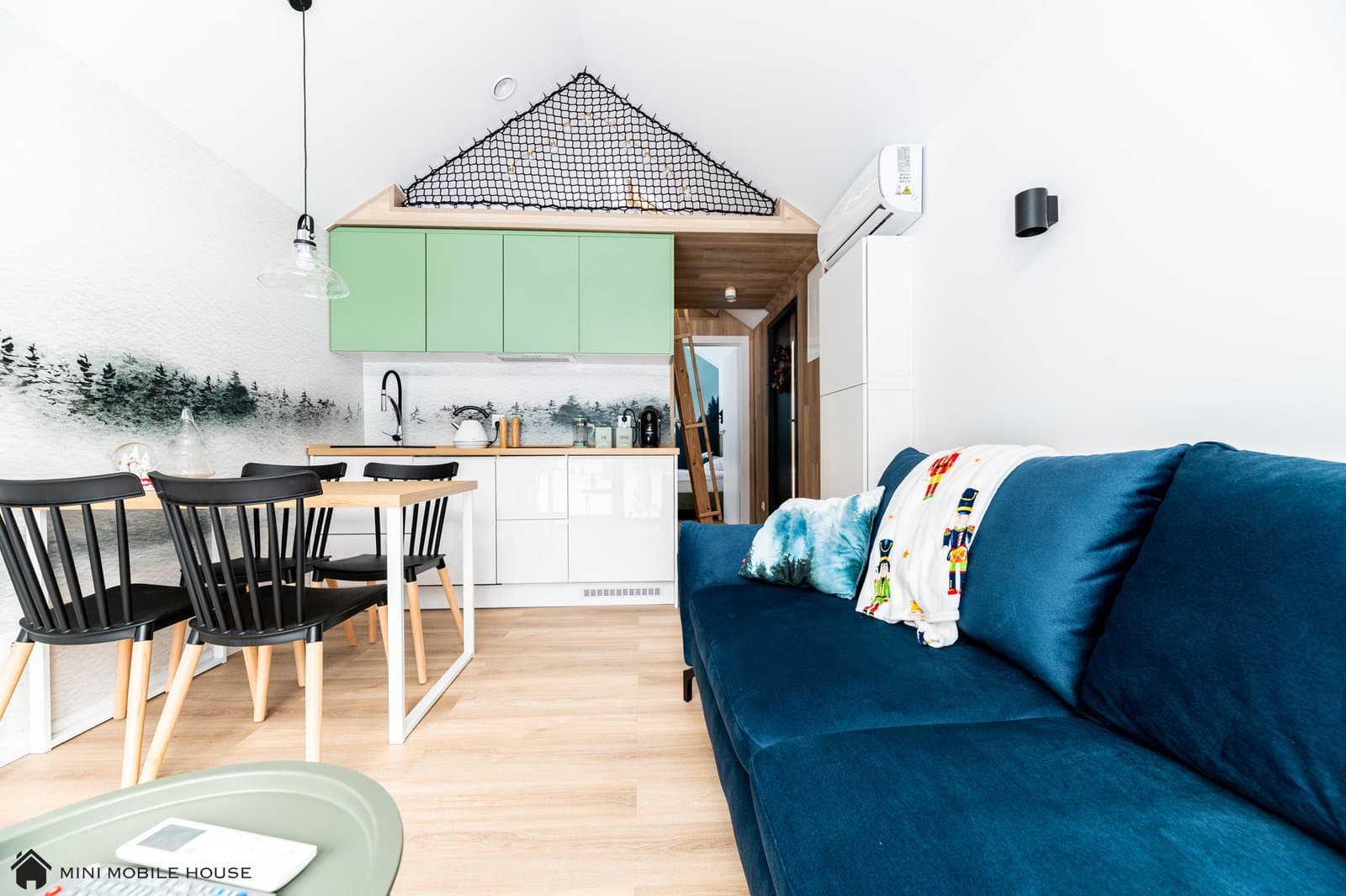 Domy mobilne MiniMobileHouse - produkcja Strefa Drewna Karpniki (82)