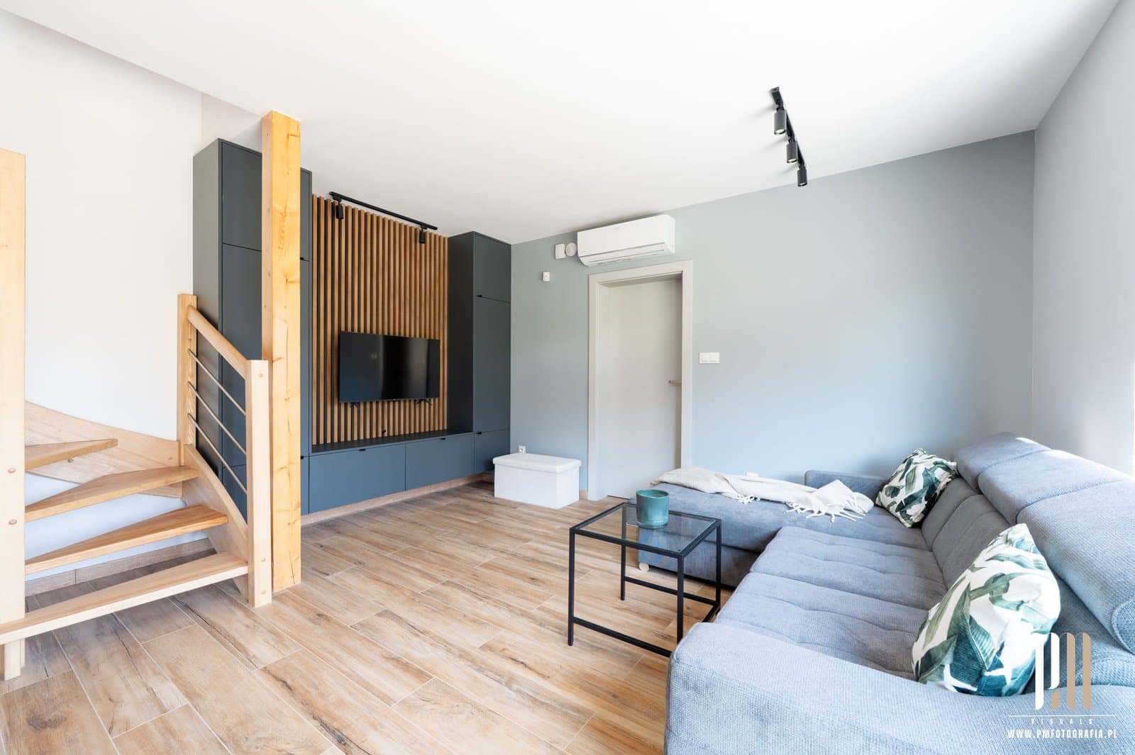 Sesja studyjna EcoModHomes - domy mobilne i modułowe (05)