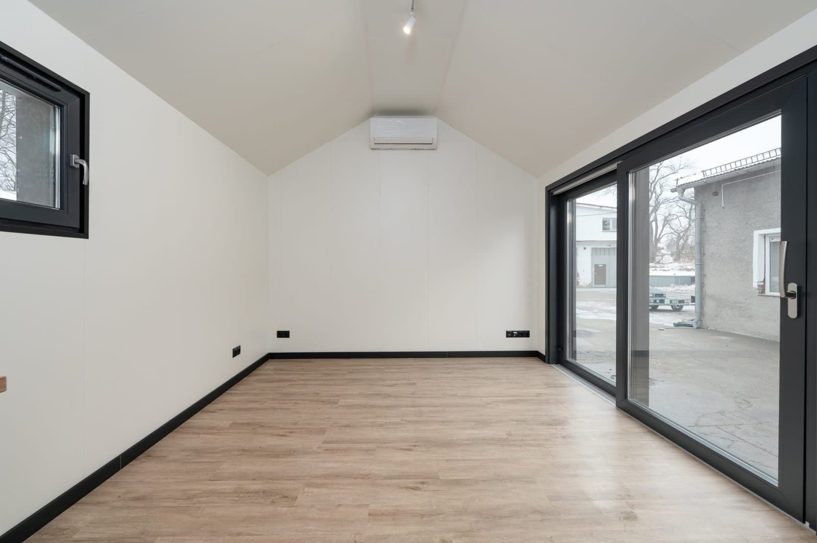 Sesja studyjna EcoModHomes - domy mobilne i modułowe (68)