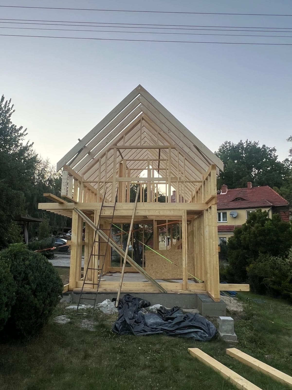 Konstrukcje CNC z drewna i prefabrykacja elementow - realizacja Strefa Drewna Karpniki (04)