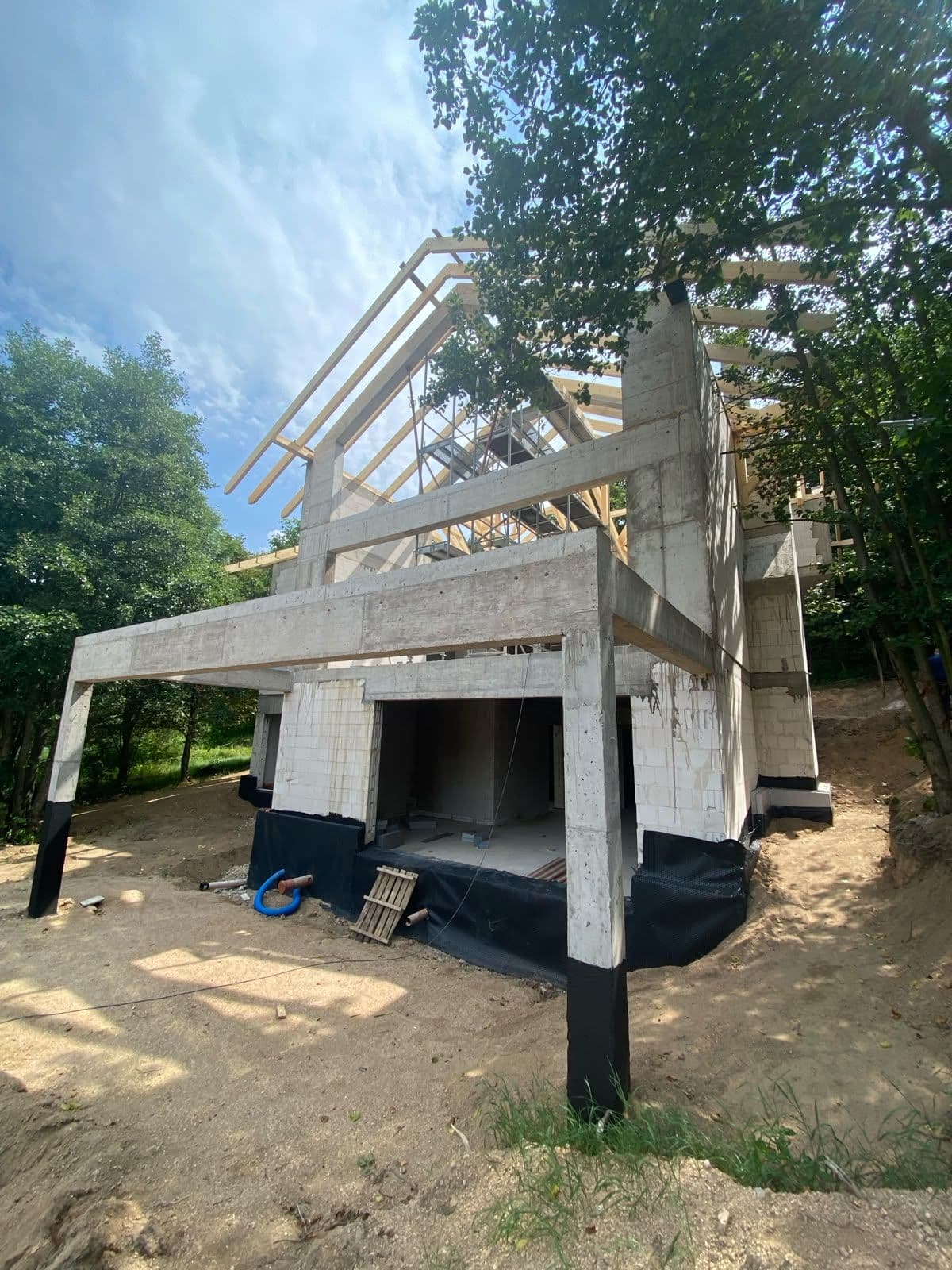 Konstrukcje CNC z drewna i prefabrykacja elementow - realizacja Strefa Drewna Karpniki (10)